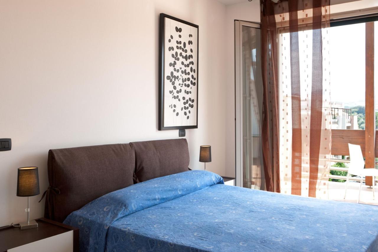 Aparthotel Le Residenze Di Santa Costanza - Mirto/Corbezzolo San Vincenzo Exterior foto